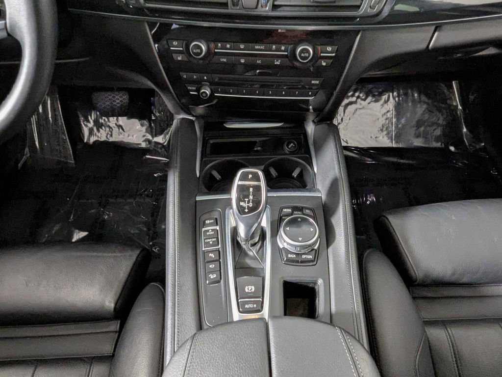 Used 2015 BMW X6 xDrive35i image 36