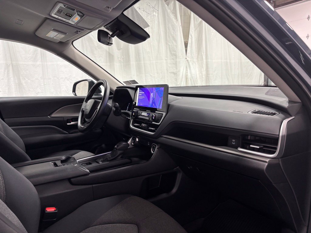 Used 2026 Toyota Grand Highlander AWD image 66