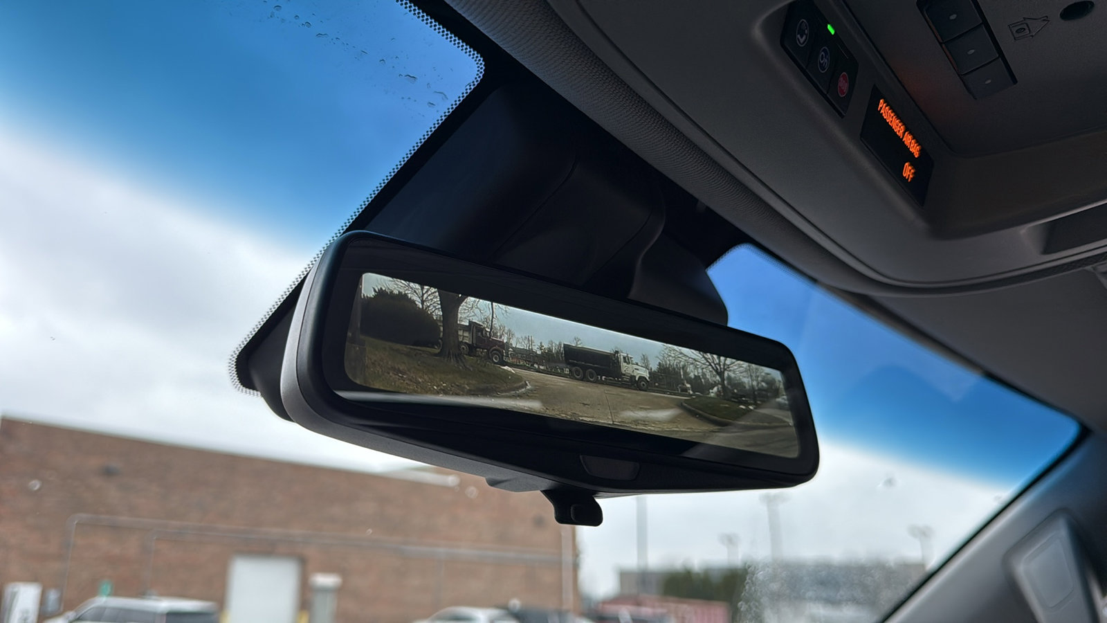 Used 2018 Cadillac Escalade Luxury image 26