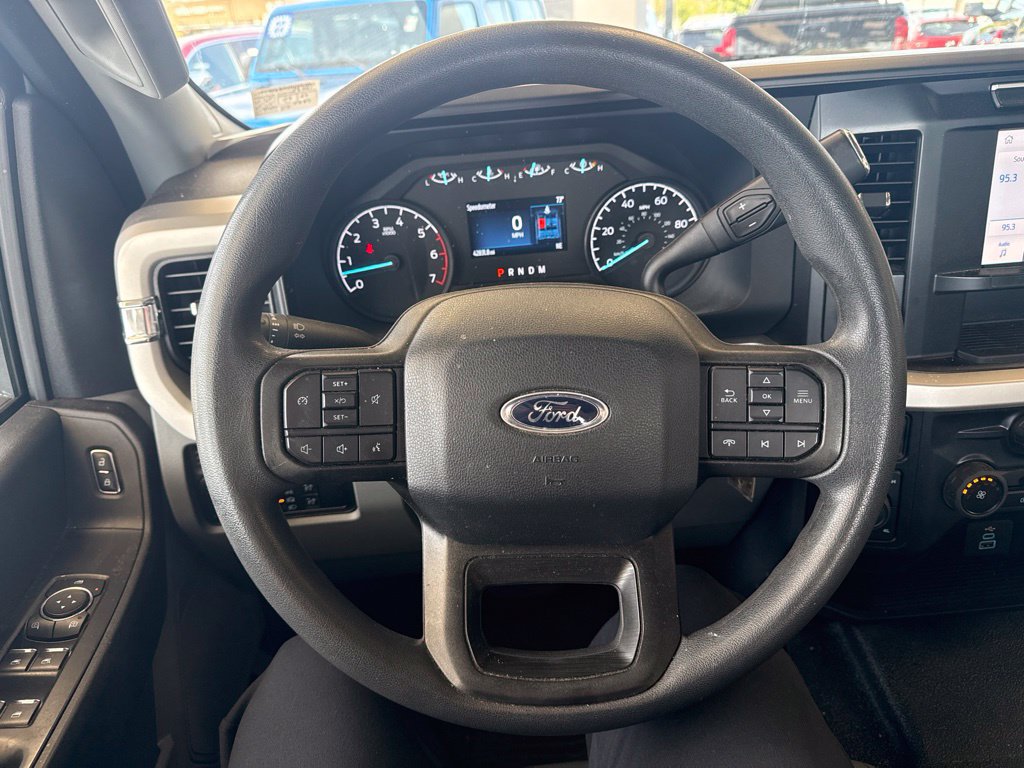 Used 2024 Ford F250 XL AWD/4WD image 15
