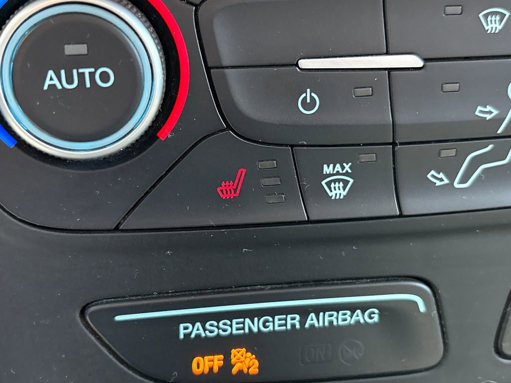 Used 2019 Ford Escape SEL image 17