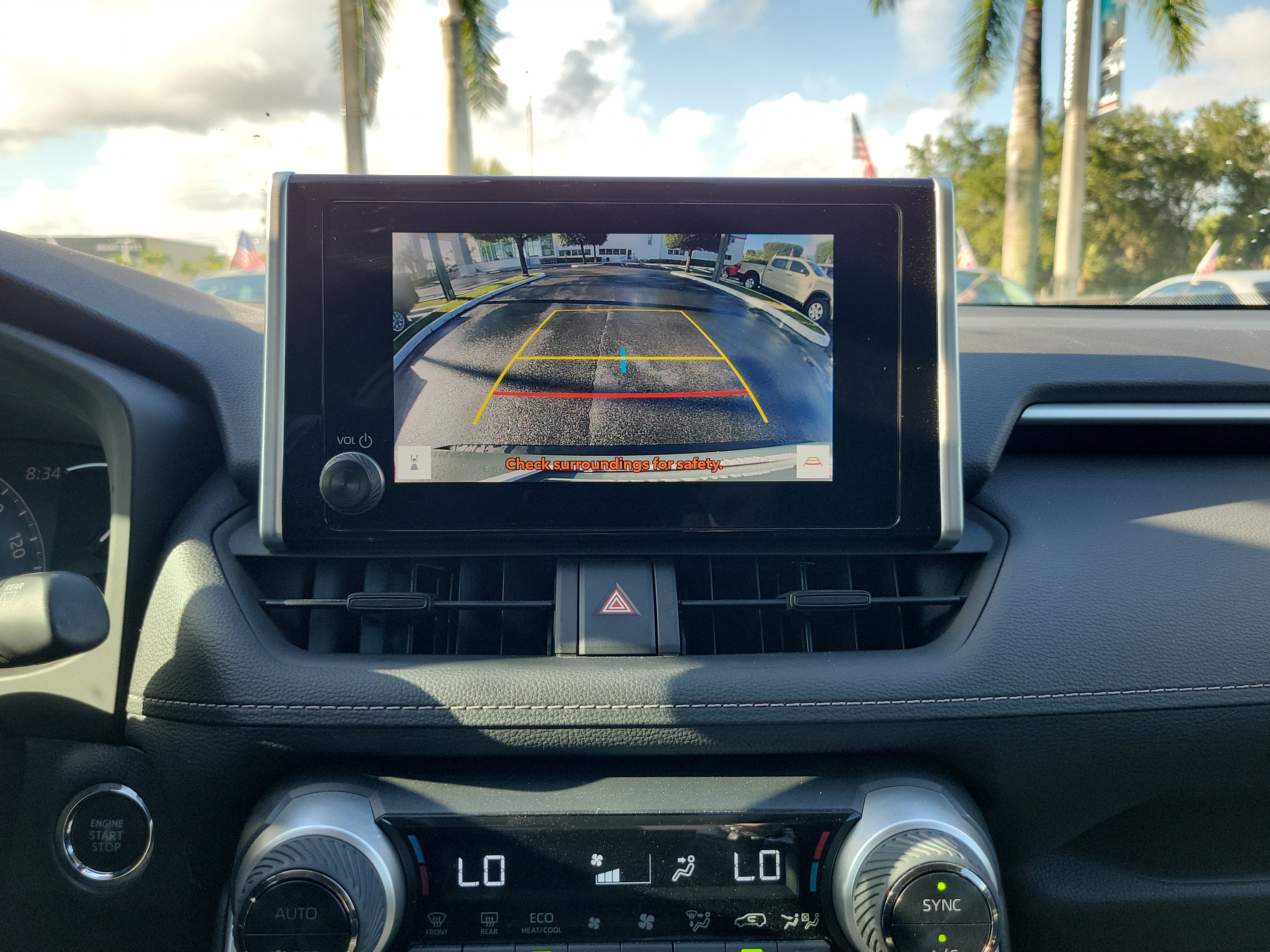 Used 2023 Toyota RAV4 XLE w/ Convenience Package FWD image 27
