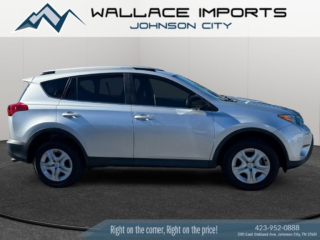 Used 2013 Toyota RAV4 LE FWD image 6