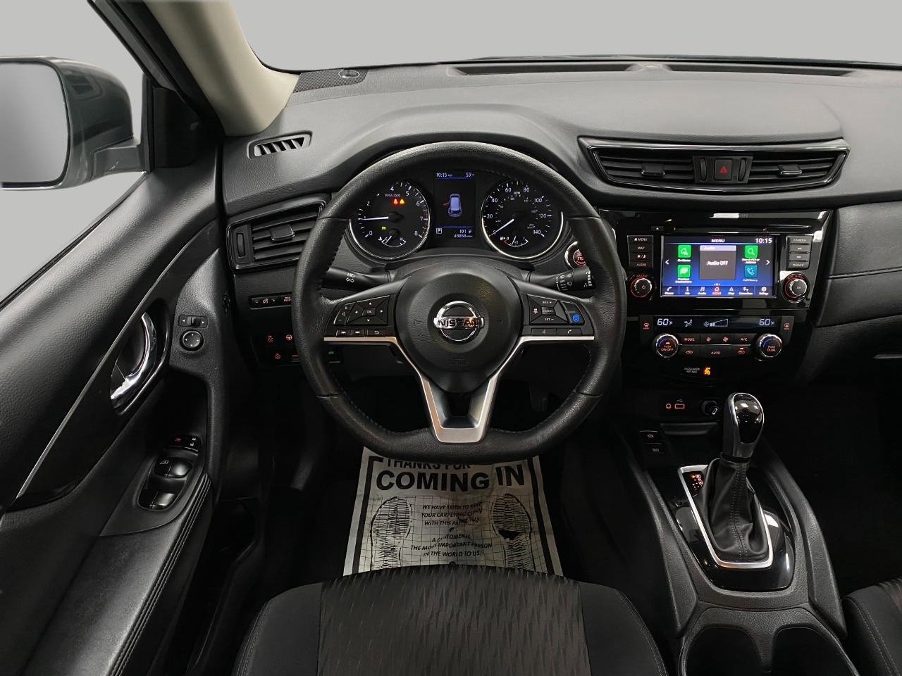 Used 2019 Nissan Rogue SV w/ Premium Package AWD/4WD image 14
