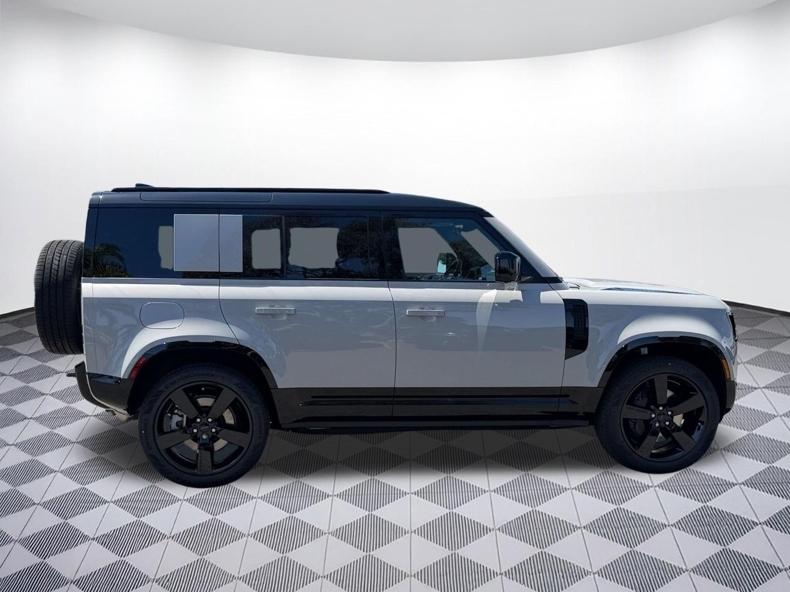 New 2026 Land Rover Defender 110 X-Dynamic SE AWD/4WD image 8