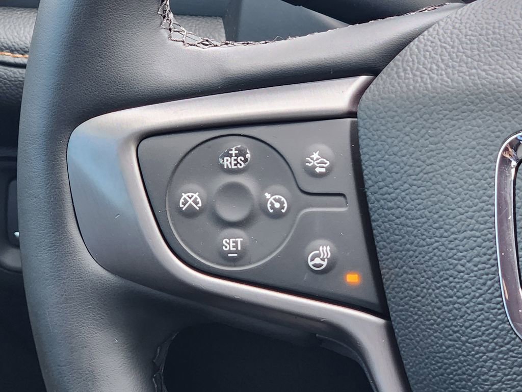 Used 2023 GMC Acadia AT4 w/ Technology Package image 28