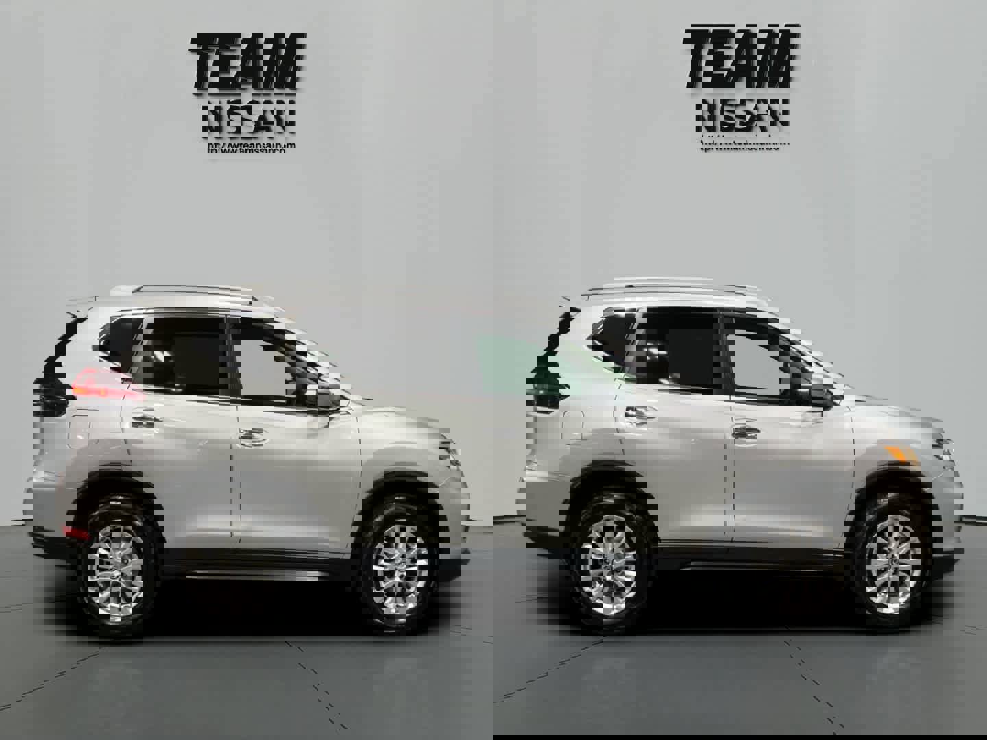 Used 2019 Nissan Rogue SV image 8