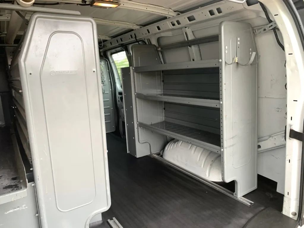 Used 2014 Chevrolet Express 2500 w/ Cold Climate Package image 14