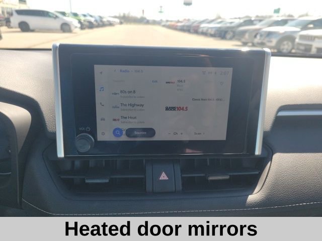 Used 2024 Toyota RAV4 XLE FWD image 9