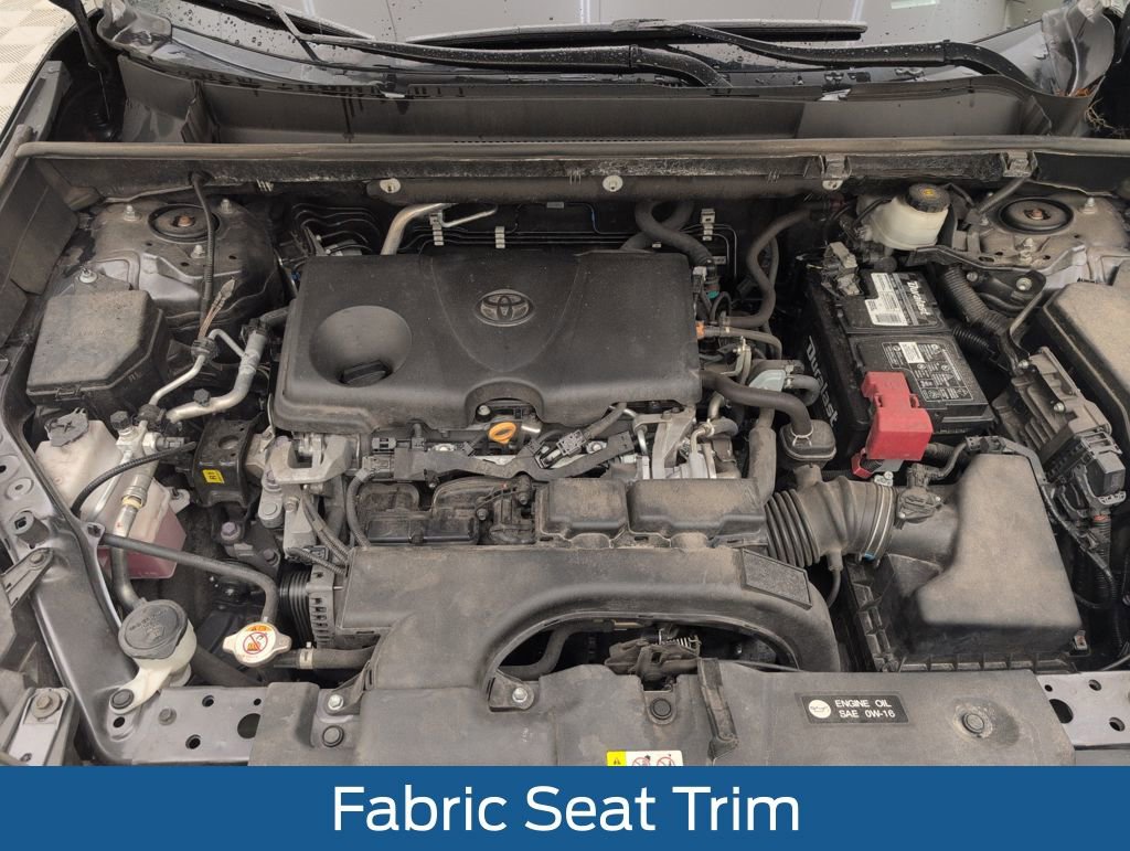 Used 2021 Toyota RAV4 XLE image 44