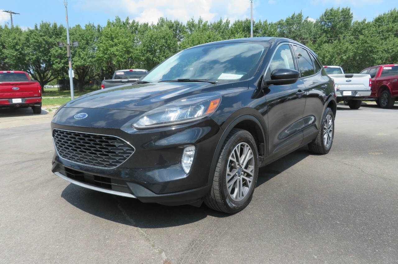 Used 2022 Ford Escape SEL
