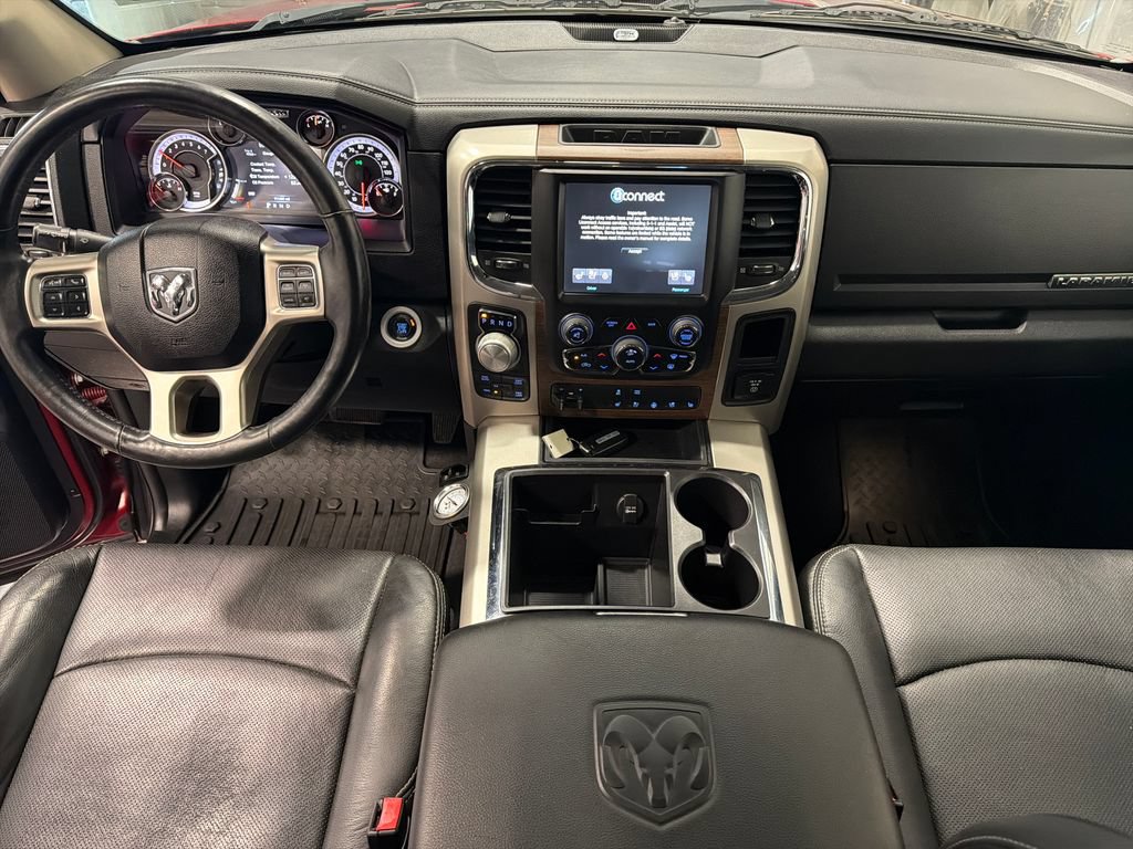 Used 2015 RAM 1500 Laramie w/ Convenience Group AWD/4WD image 4