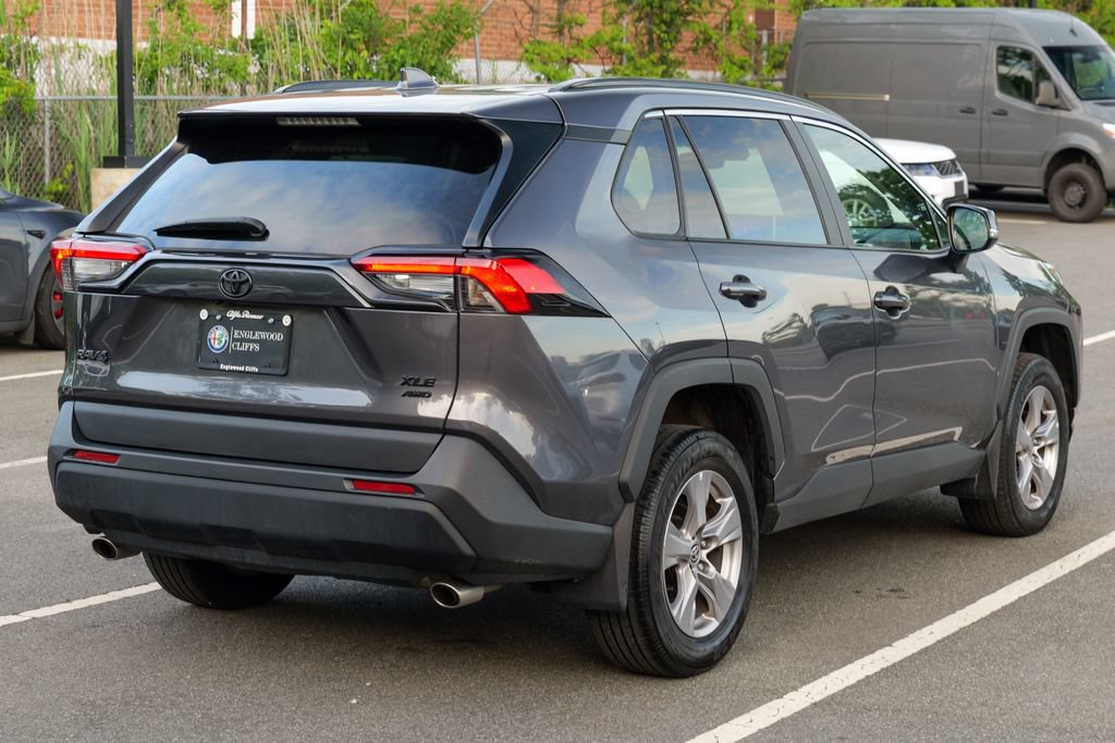 Used 2023 Toyota RAV4 XLE w/ Convenience Package AWD/4WD image 7