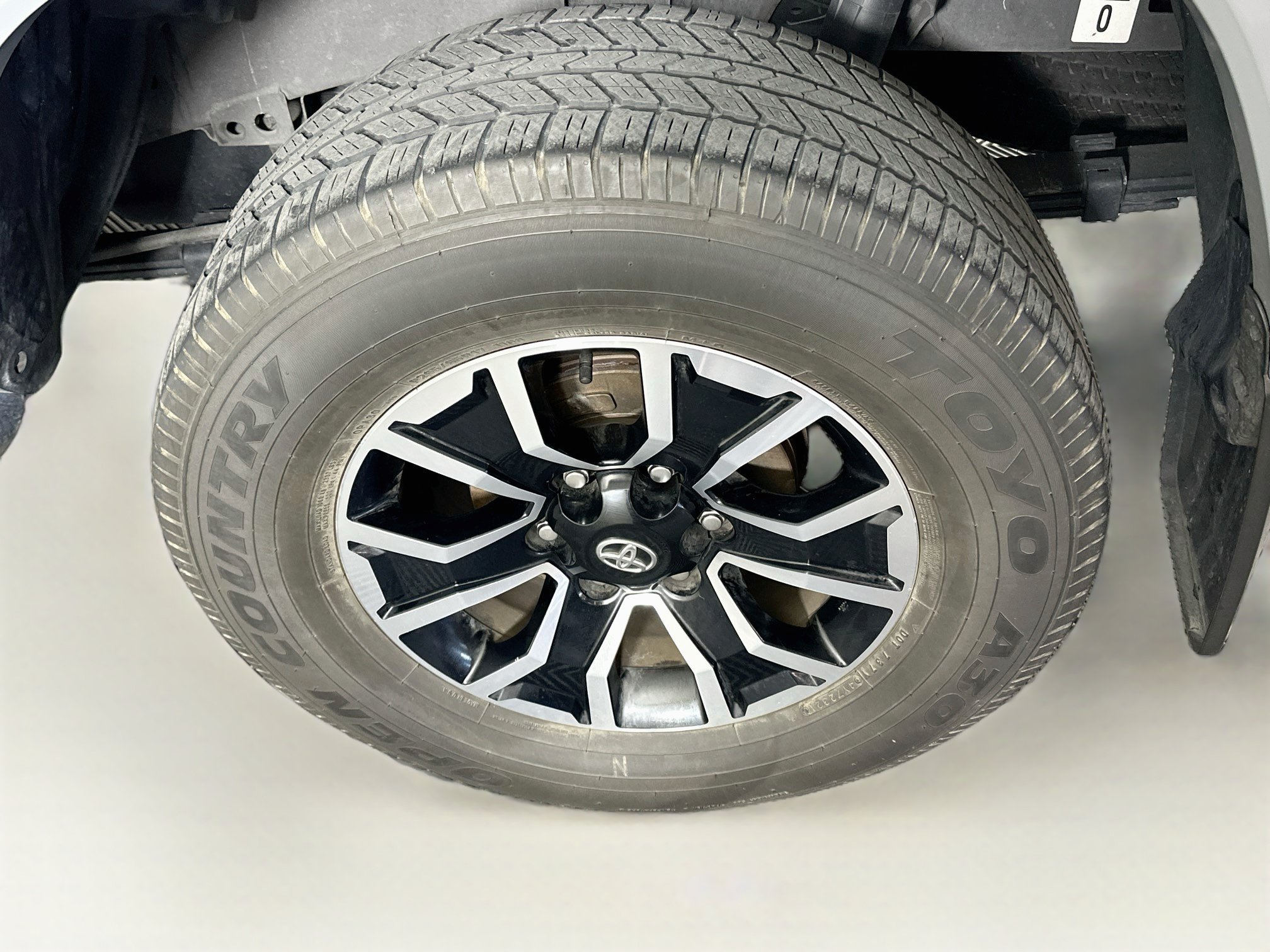 Used 2021 Toyota Tacoma TRD Sport w/ Technology Package RWD image 11