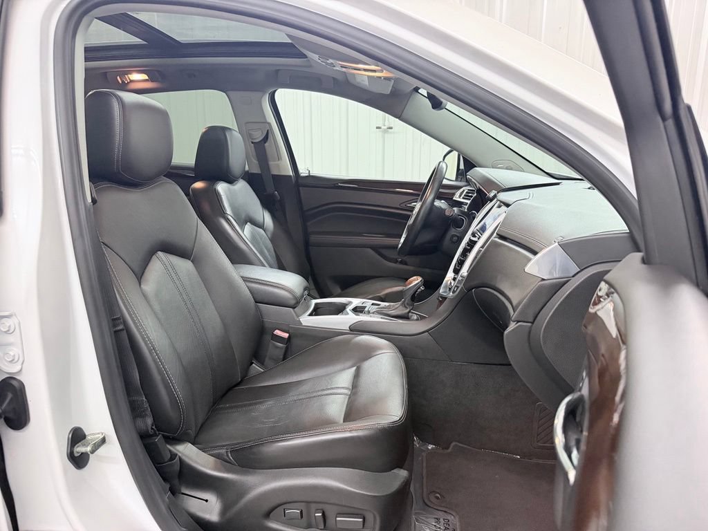 Used 2014 Cadillac SRX Performance FWD image 45