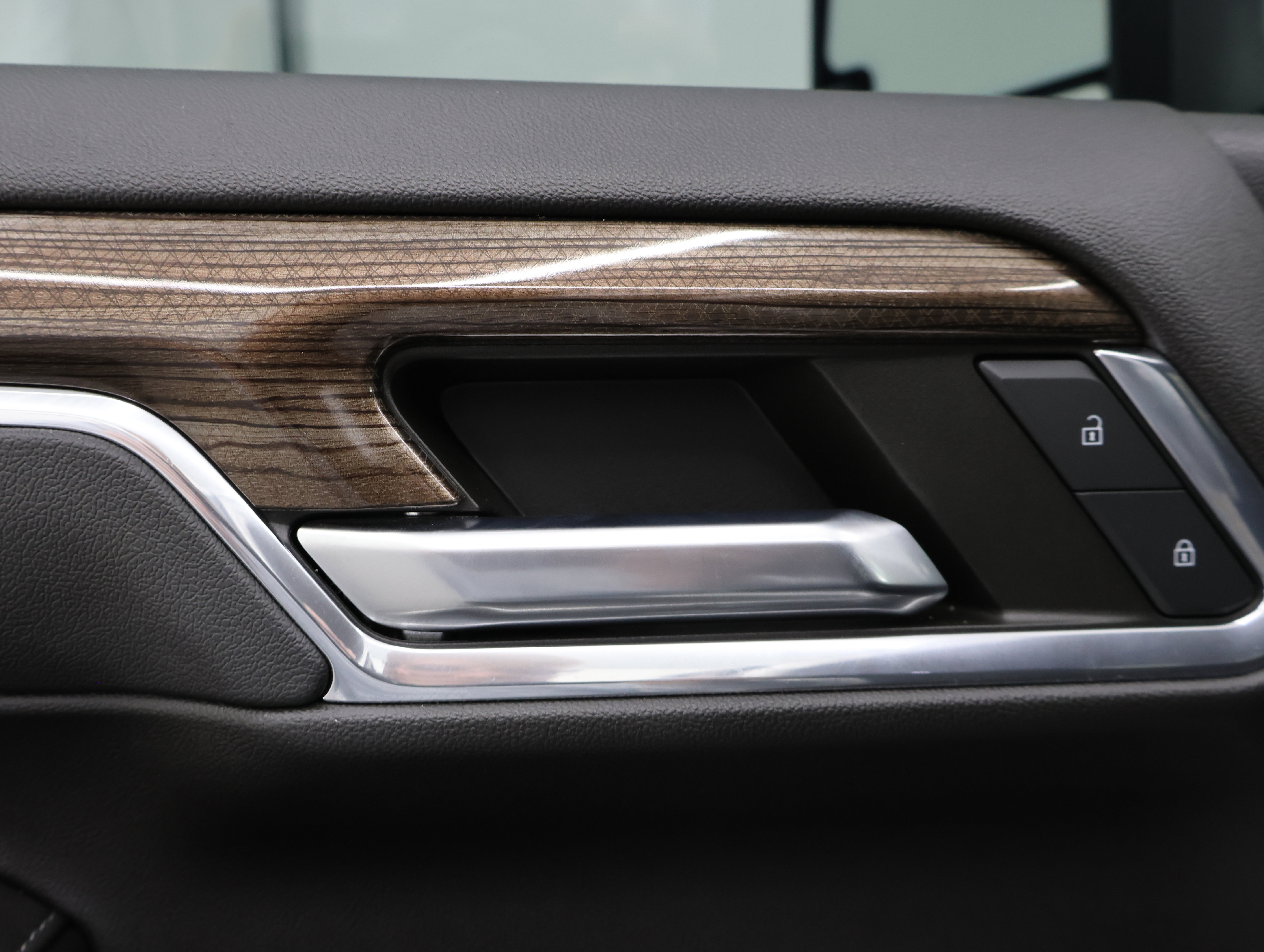 Used 2024 Chevrolet Silverado 3500 LT w/ Z71 Sport Edition image 47