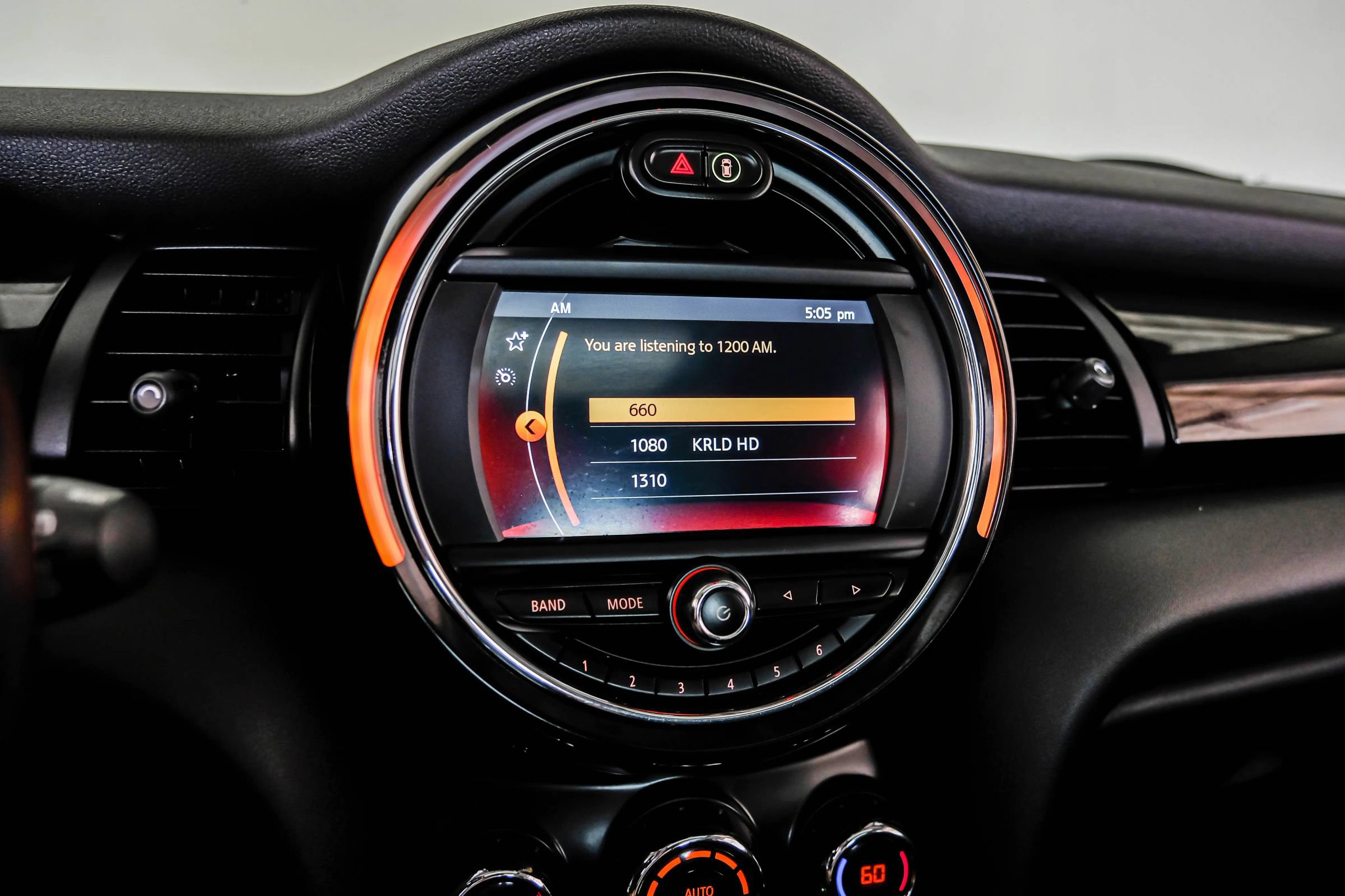 Used 2019 MINI Cooper S w/ Premium Package FWD image 30