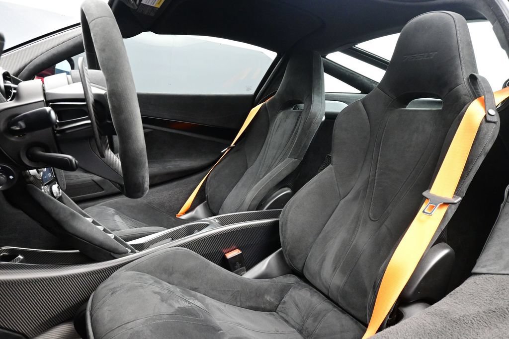 Used 2021 McLaren 765LT RWD image 5