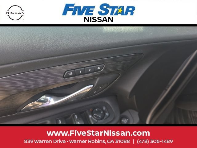 Used 2018 GMC Terrain SLT w/ Preferred Package FWD image 13