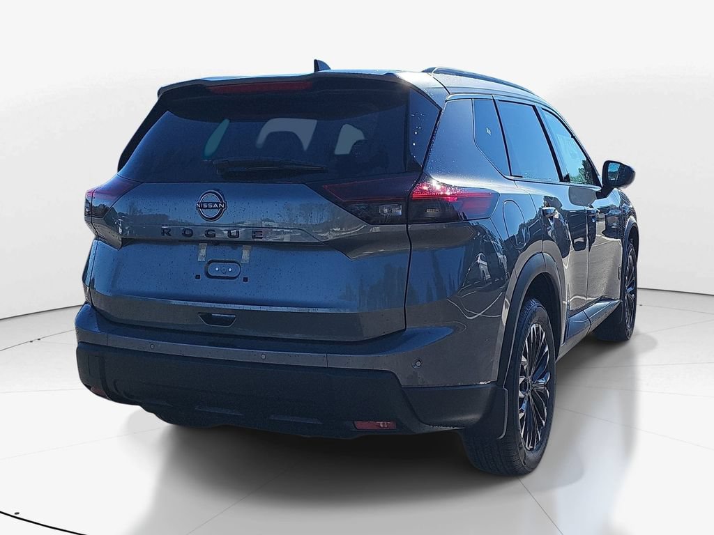 New 2026 Nissan Rogue Dark Armor FWD image 5
