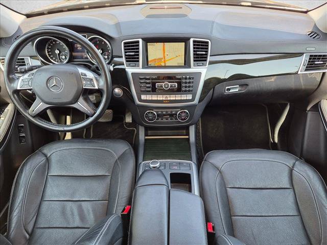 Used 2016 Mercedes-Benz GL 550 4MATIC image 13