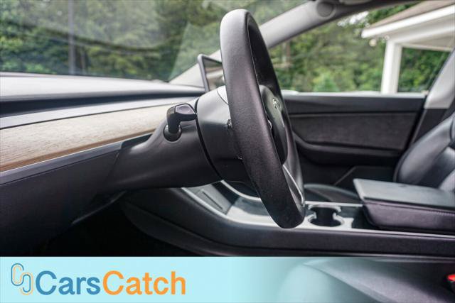Used 2021 Tesla Model Y Long Range AWD/4WD image 20