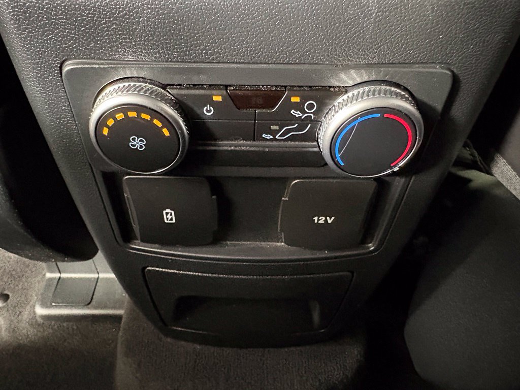 Used 2023 Ford Explorer XLT w/ Equipment Group 202A RWD image 37