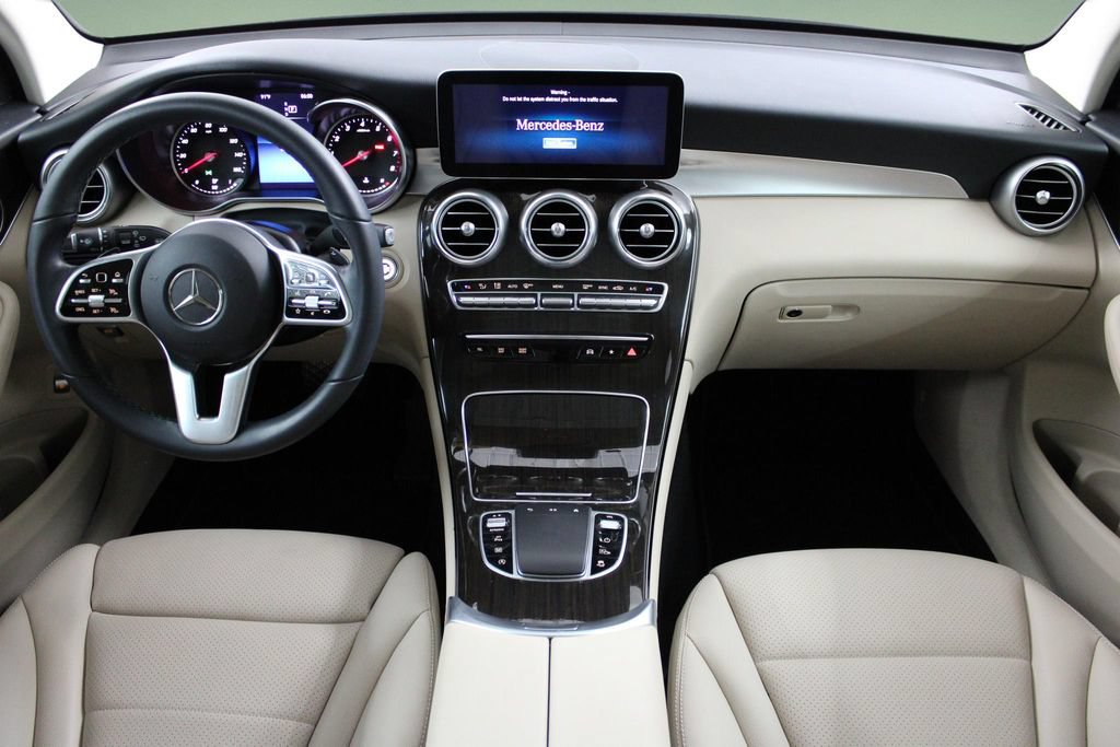 Used 2022 Mercedes-Benz GLC 300 image 19