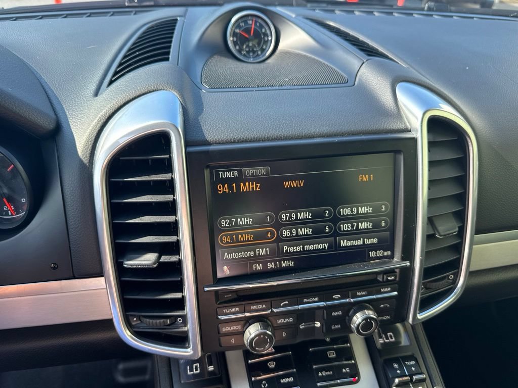 Used 2013 Porsche Cayenne GTS AWD/4WD image 24