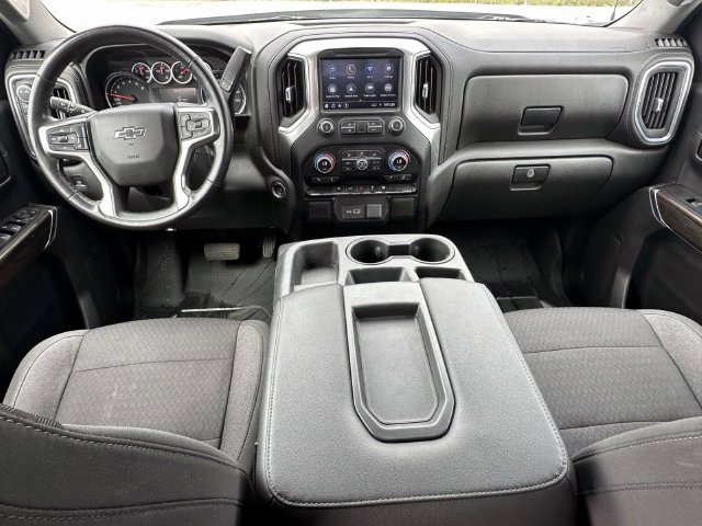 Certified 2021 Chevrolet Silverado 1500 RST AWD/4WD image 17