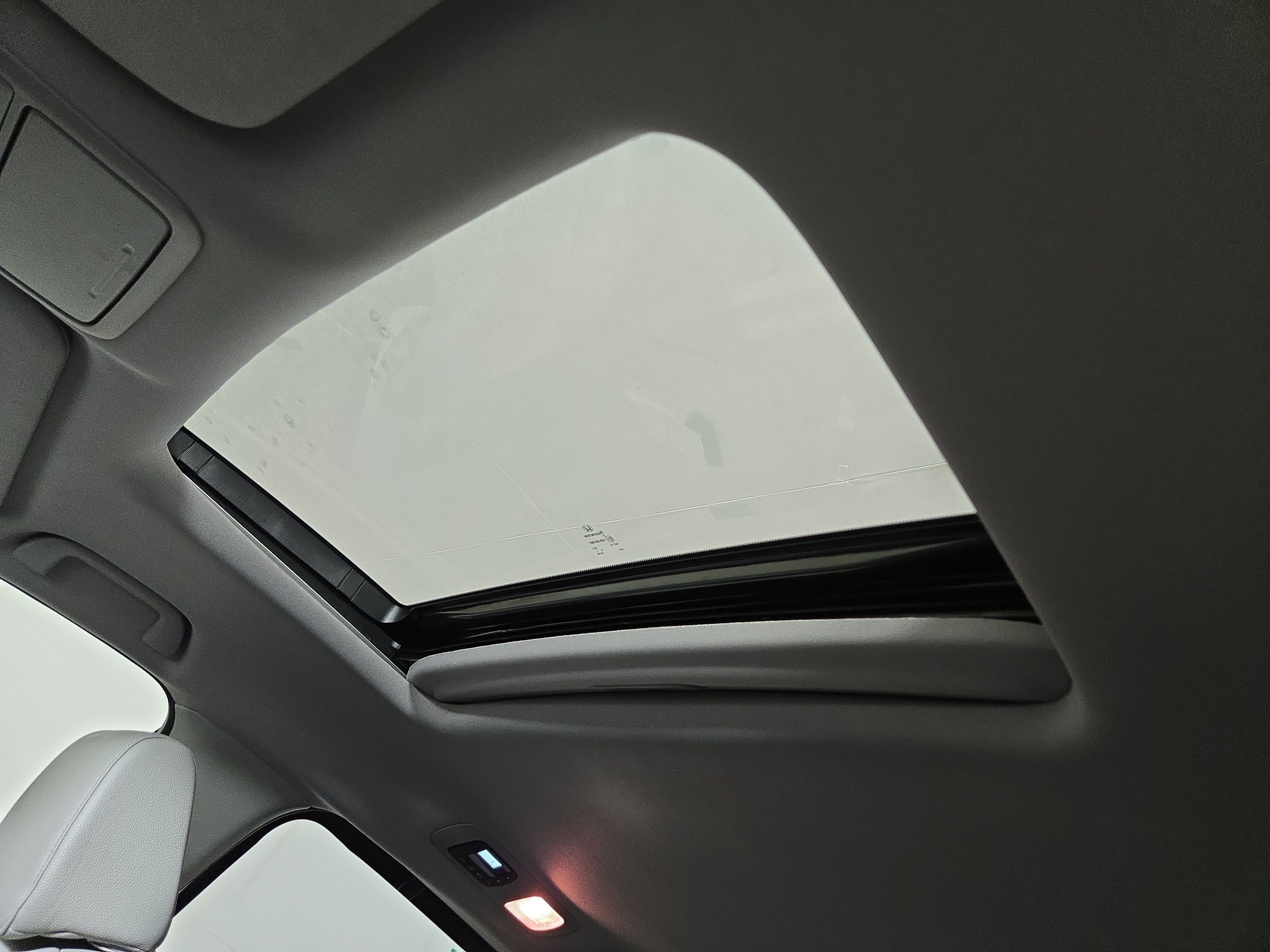 Used 2019 Honda Odyssey EX-L image 22