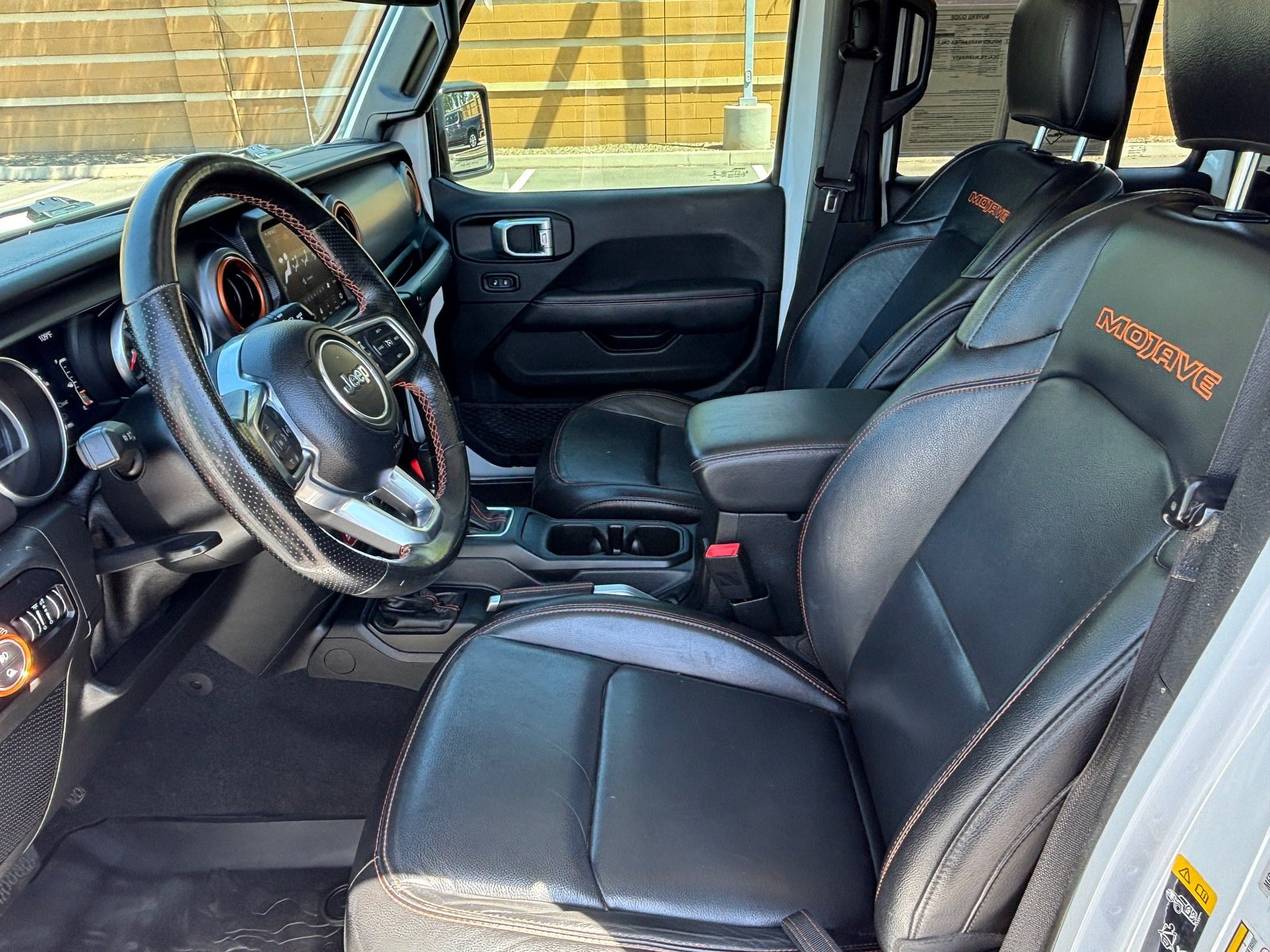 Used 2020 Jeep Gladiator Mojave AWD/4WD image 21
