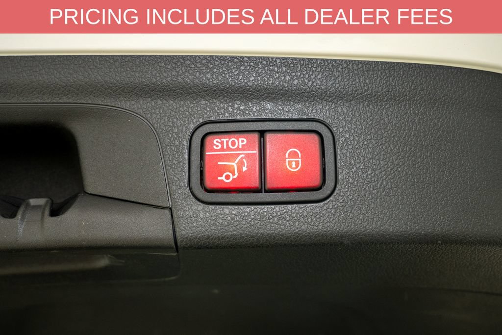 Used 2024 Mercedes-Benz GLE 350 4MATIC image 6
