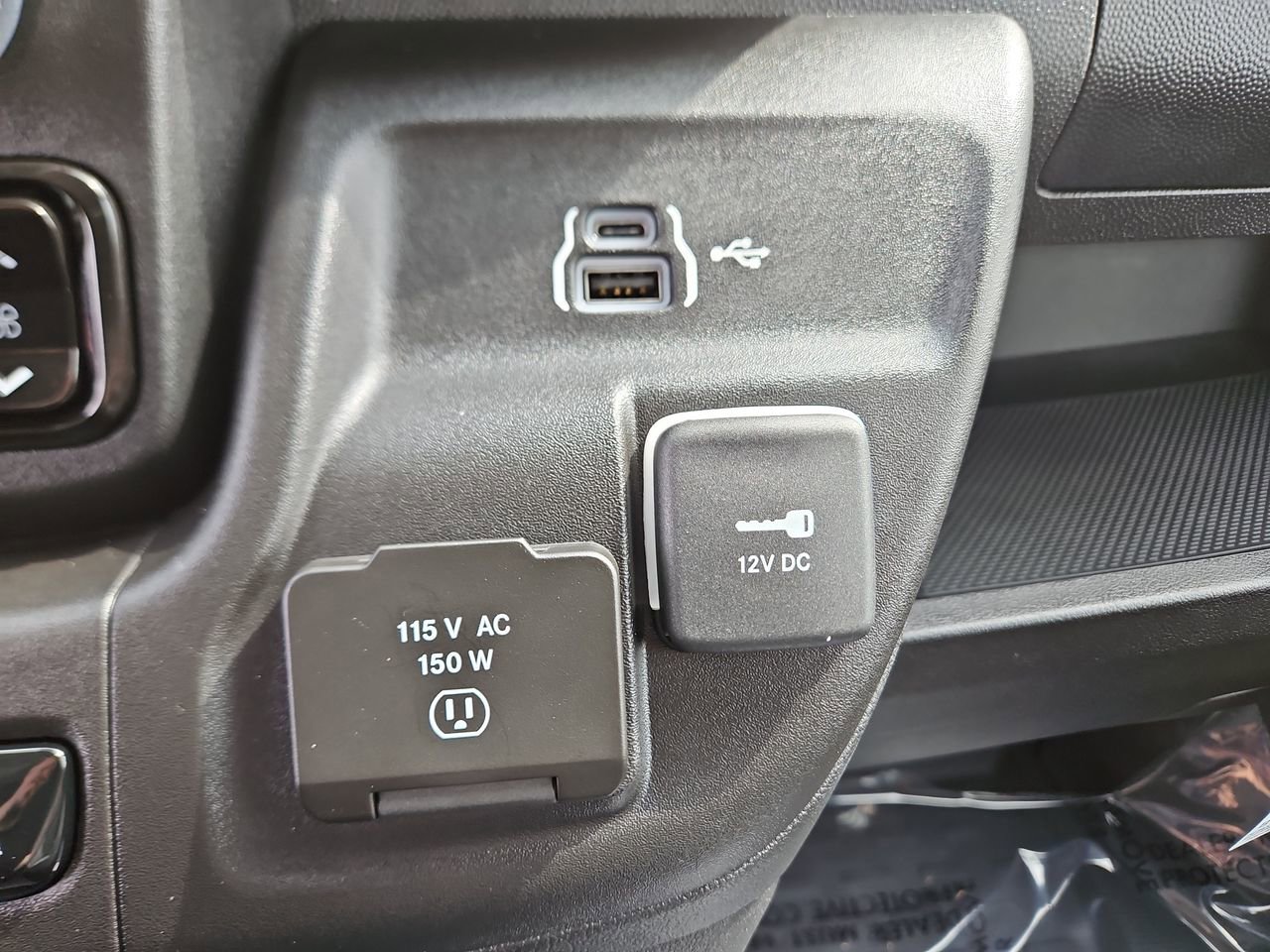 New 2025 RAM ProMaster 2500 w/ Quick Order Package 22G SLT image 21