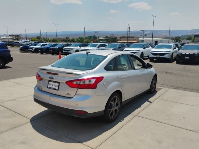 Used 2013 Ford Focus SE FWD image 5