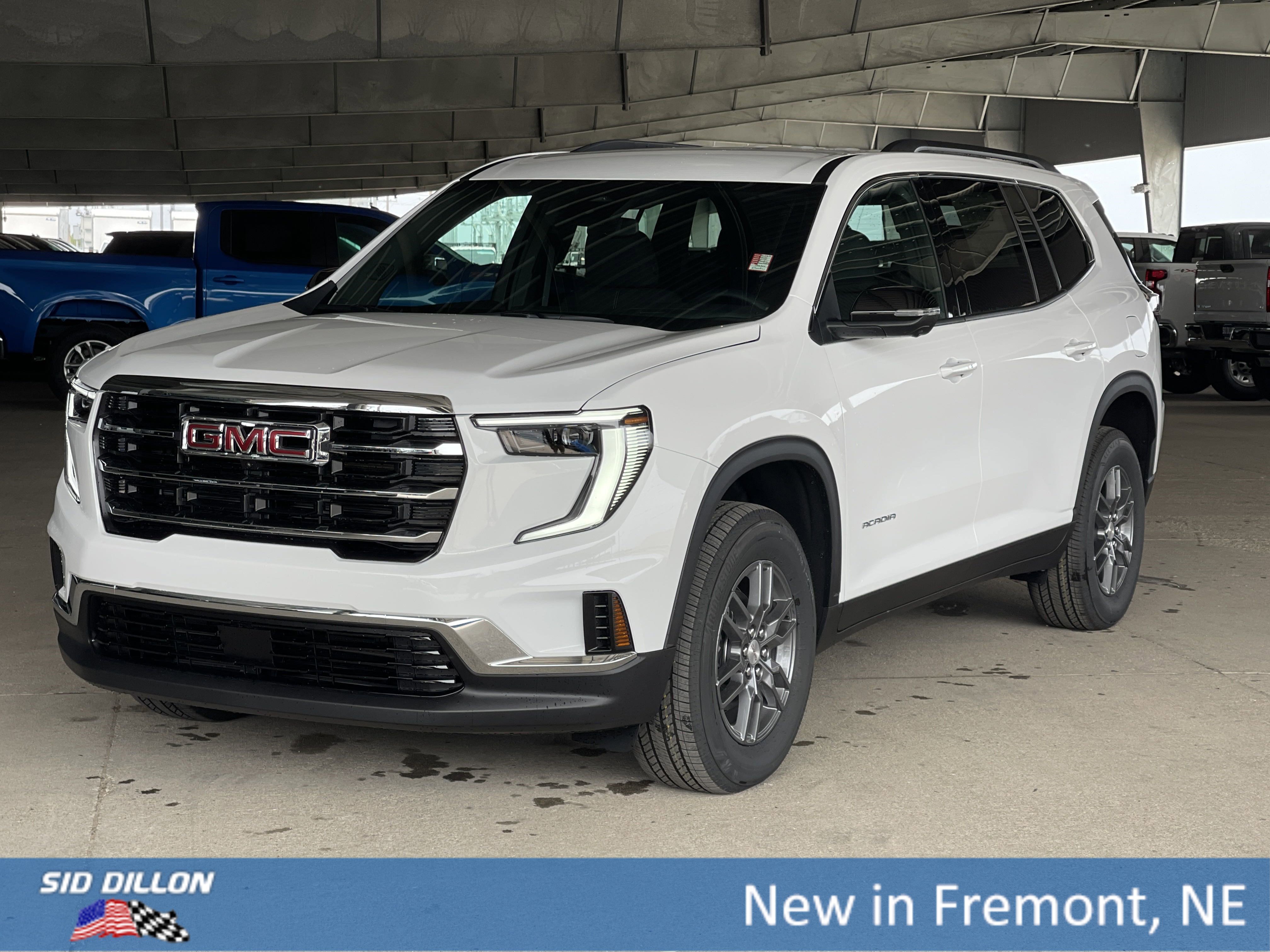 New 2025 GMC Acadia Elevation