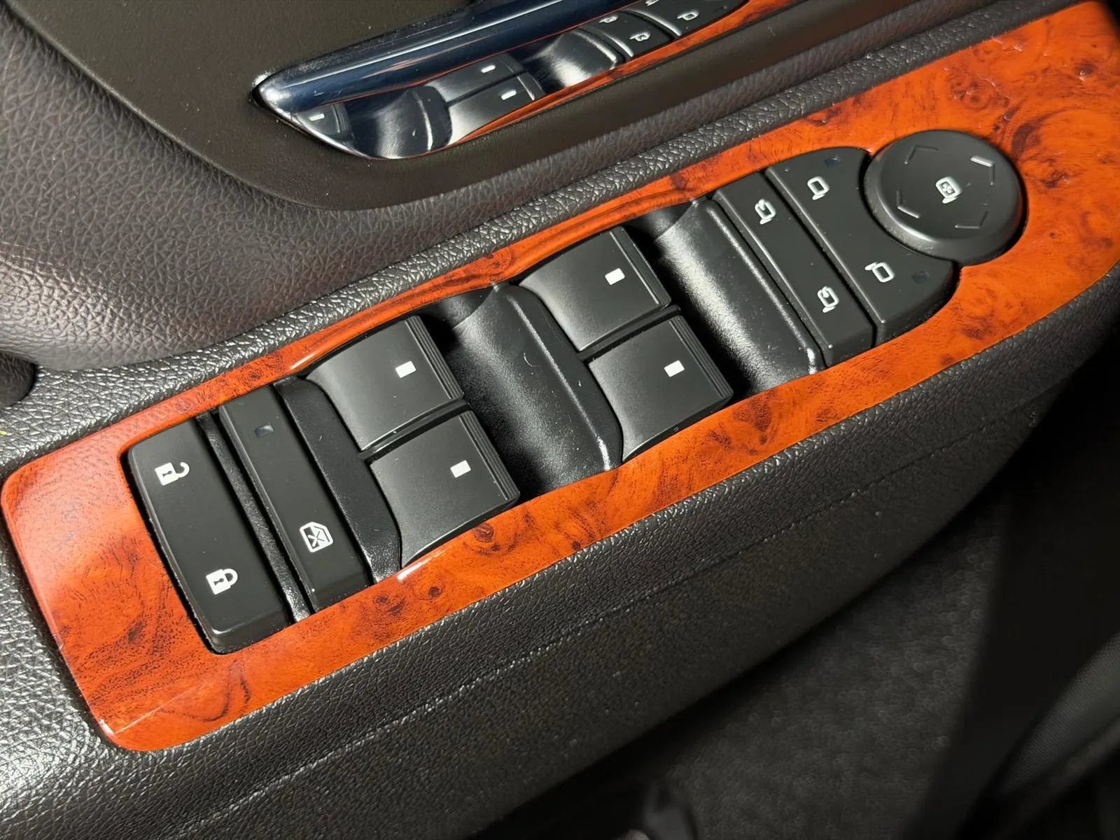 Used 2012 Chevrolet Avalanche LS w/ All-Star Edition RWD image 20