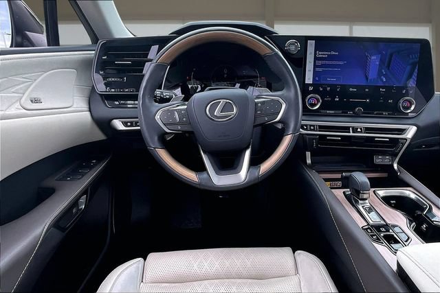 Used 2023 Lexus RX 350 AWD w/ Cold Area Package image 5