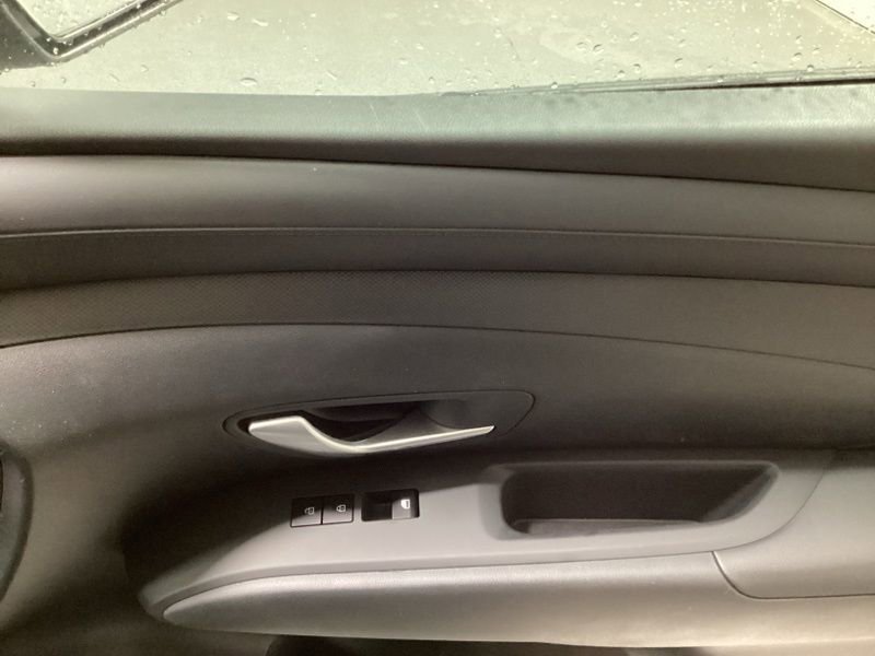 New 2026 Hyundai Tucson SE image 14