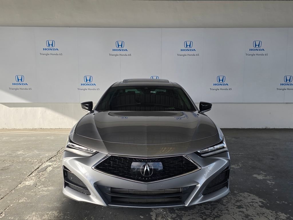 Used 2022 Acura TLX image 12