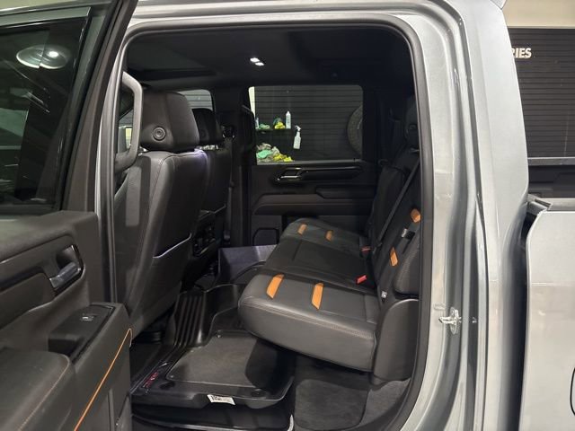 Used 2024 GMC Sierra 2500 AT4 w/ AT4 Premium Plus Package image 28