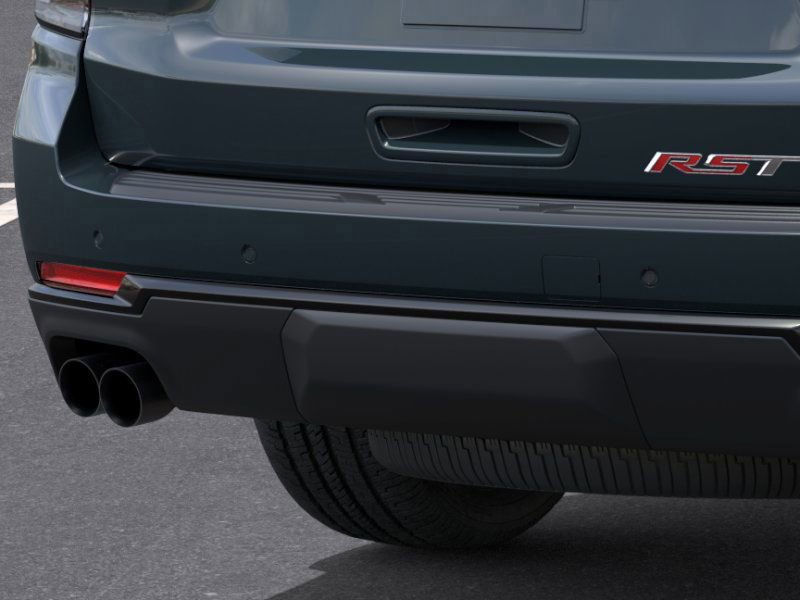 New 2026 Chevrolet Suburban RST image 14