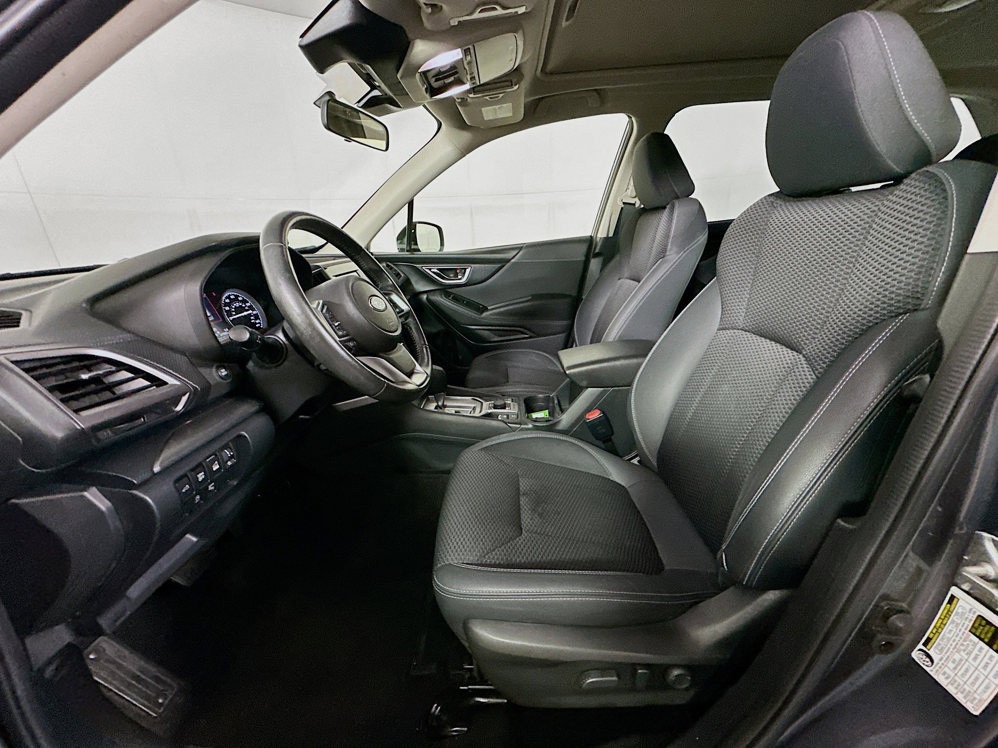 Used 2022 Subaru Forester Premium image 13