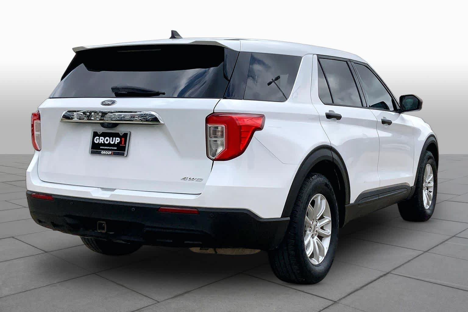 Used 2021 Ford Explorer 4WD w/ Class III Trailer Tow Package image 13