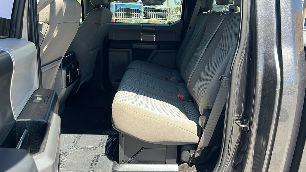 Certified 2018 Ford F250 XLT w/ XLT Premium Package AWD/4WD image 10