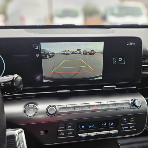 Used 2025 Hyundai Kona SEL image 18