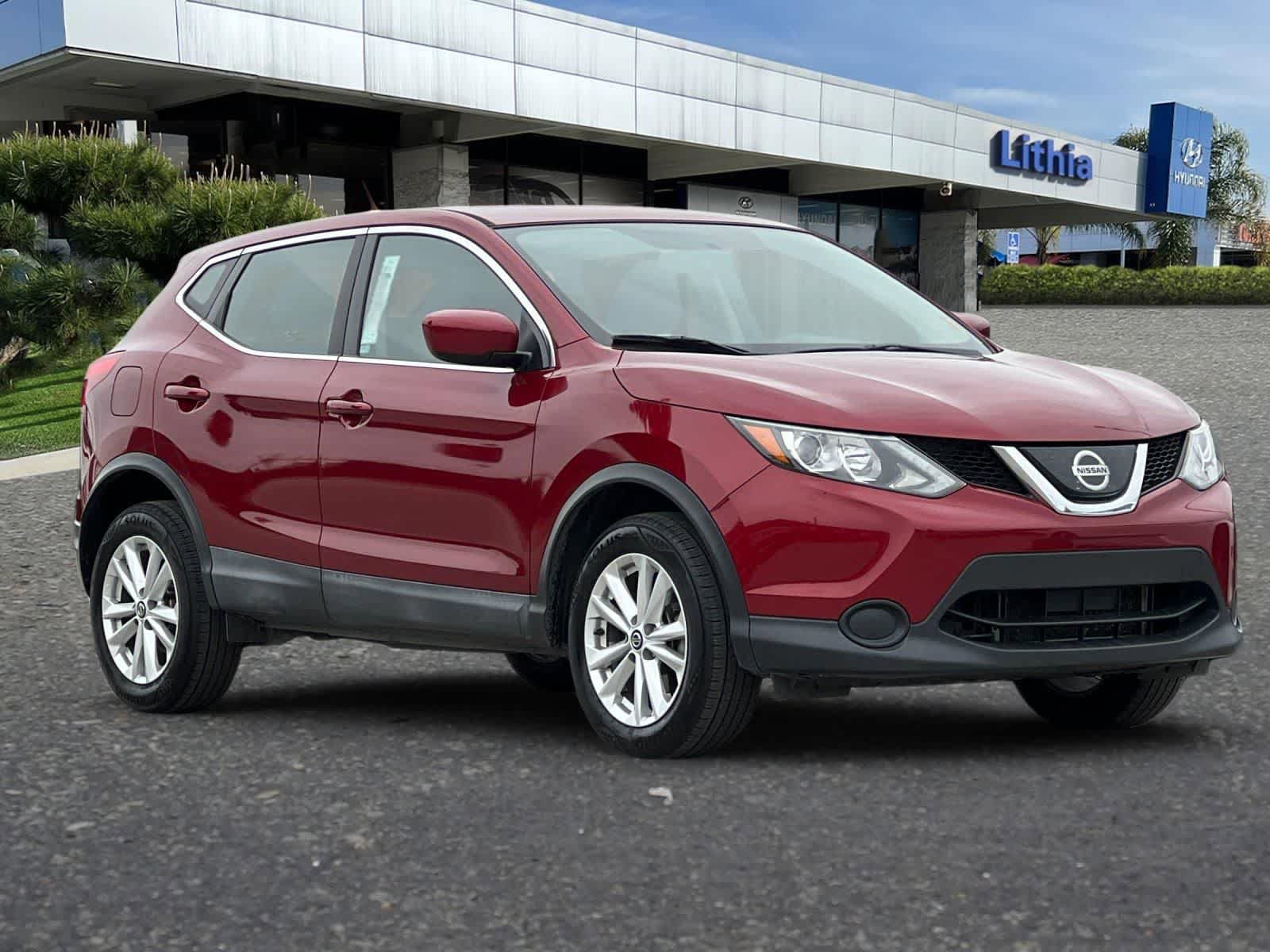 Used 2019 Nissan Rogue Sport S w/ Appearance Package FWD image 10