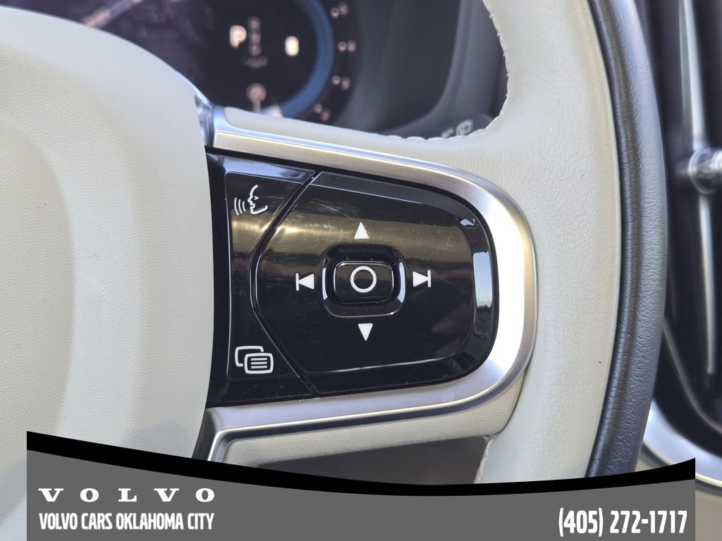 Certified 2024 Volvo V60 B5 Cross Country Plus w/ Protection Package Premier image 28
