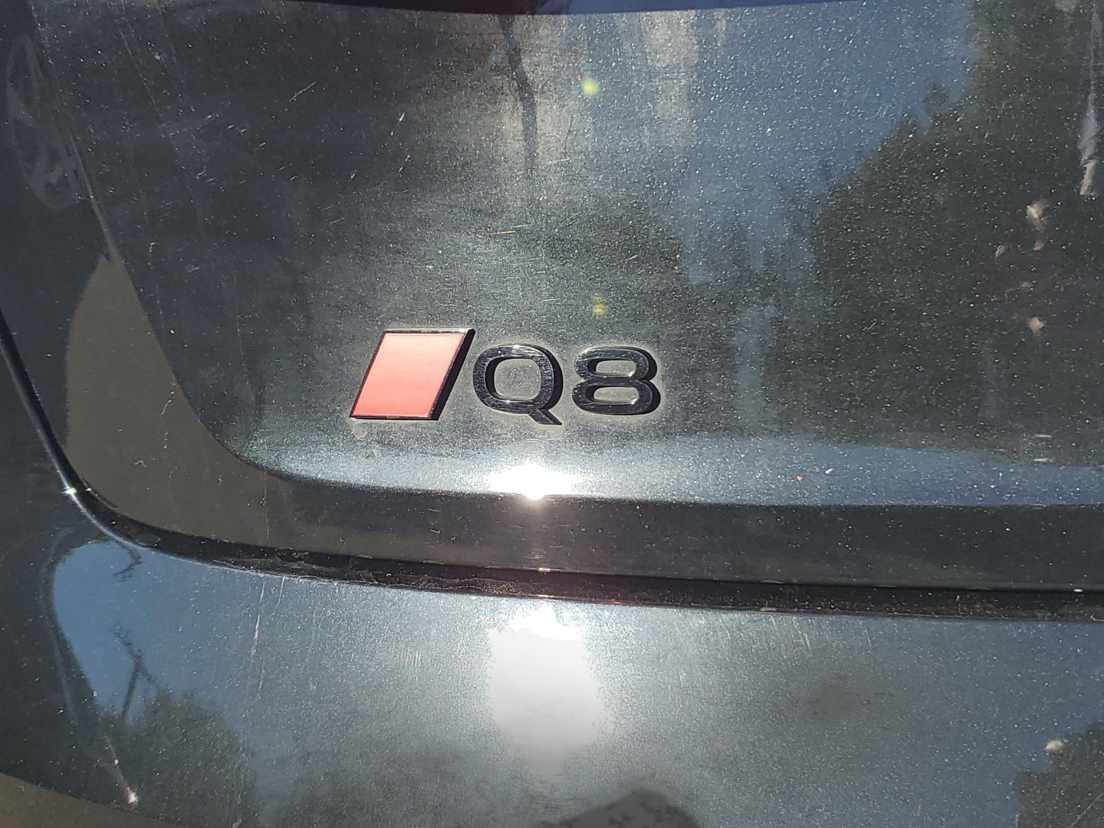 Used 2024 Audi Q8 e-tron Premium Plus AWD/4WD image 6