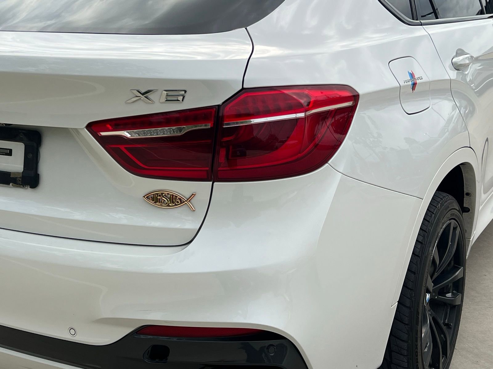 Used 2015 BMW X6 xDrive35i image 14